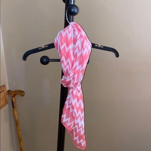 Pink Zig-Zag Scarf